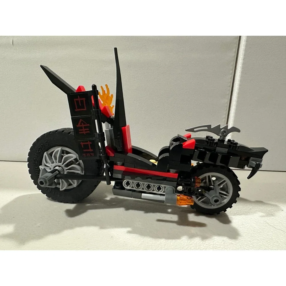 LEGO 79101 TMNT Shredders Dragon Bike Complete 3 Minifigs Box Instructions